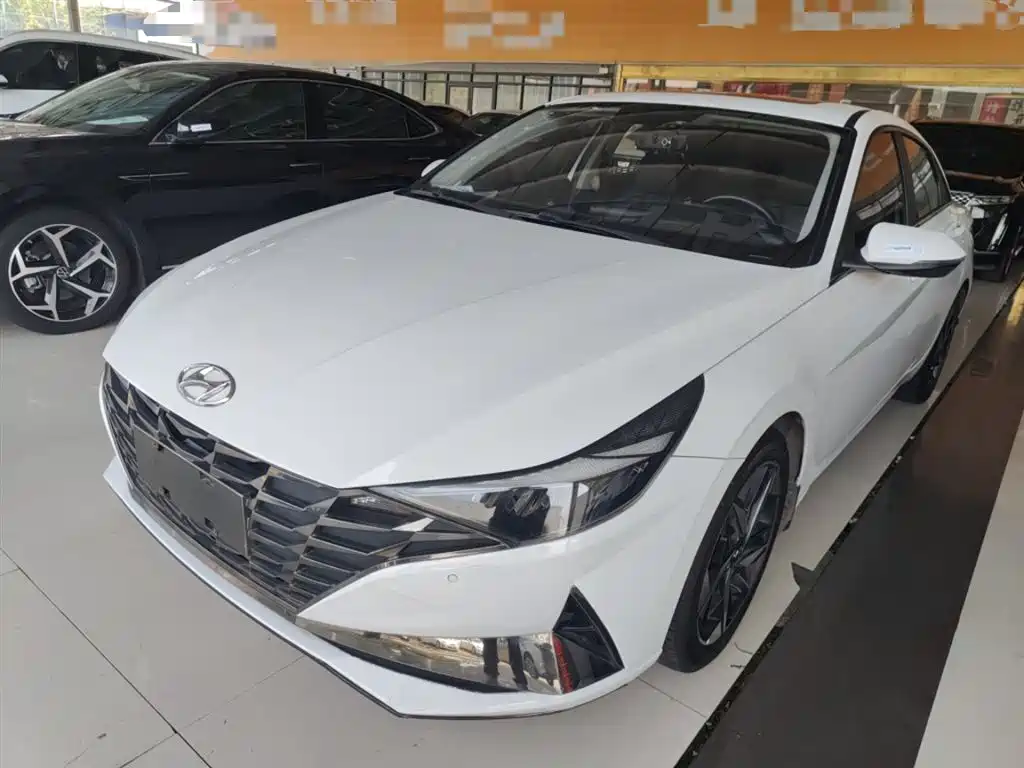 Hyundai Elantra 2021 1.5L CVT GLX Elite Edition
