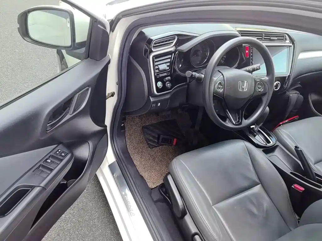 Honda Gienia 2018 2017 1.5L CVT Comfort Edition