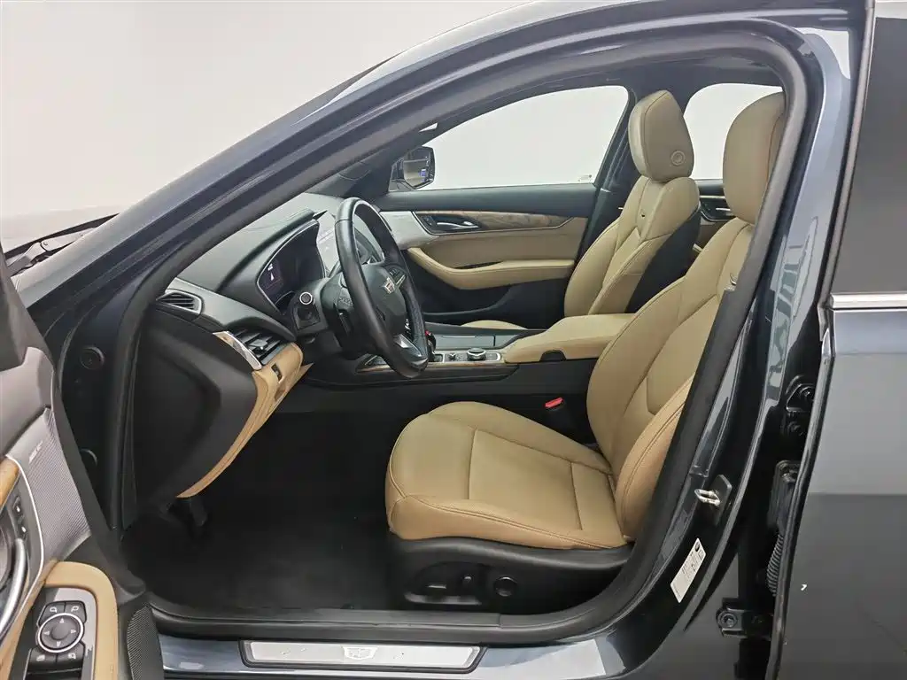Cadillac CT5 2021 28T Premium Edition фото 10