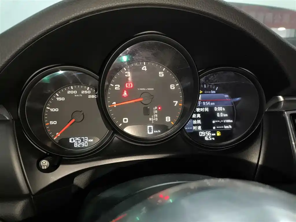 Porsche Macan 2017 Macan 2.0T фото 12
