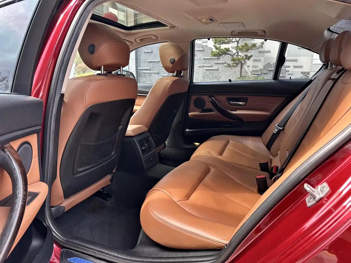 BMW 3 Series 2015 320Li Super Joy Luxury Design Package фото 8