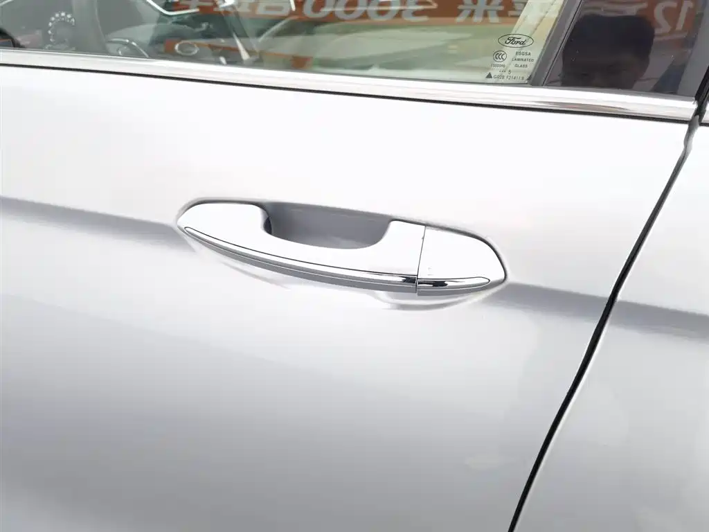 Ford Taurus 2015 EcoBoost 325 V6 Flagship фото 18