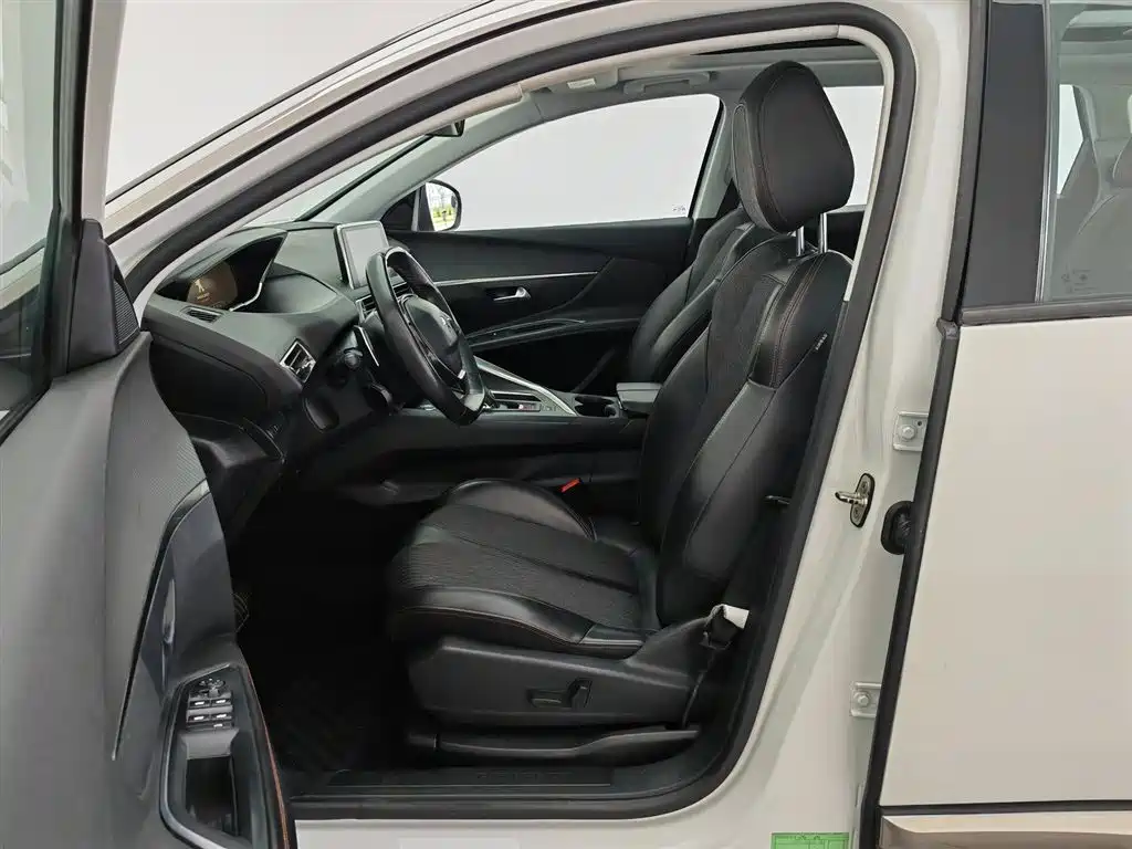 Peugeot 5008 2017 380THP 7-seat Elite Edition фото 10