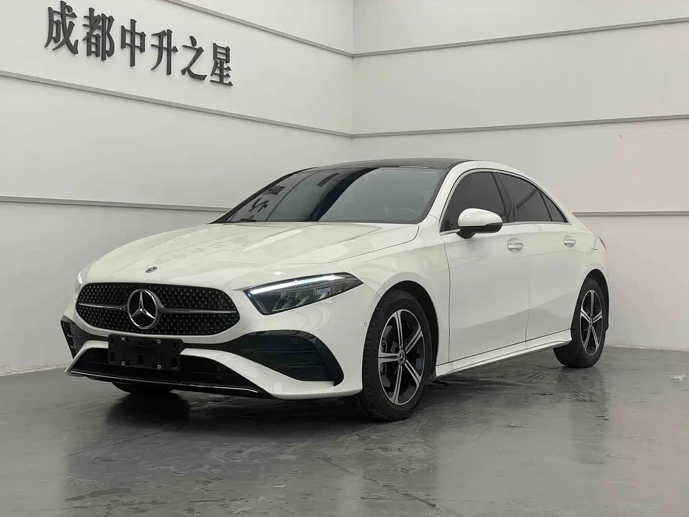Mercedes-Benz A-Class 2024 Facelift A 200 L Fashion