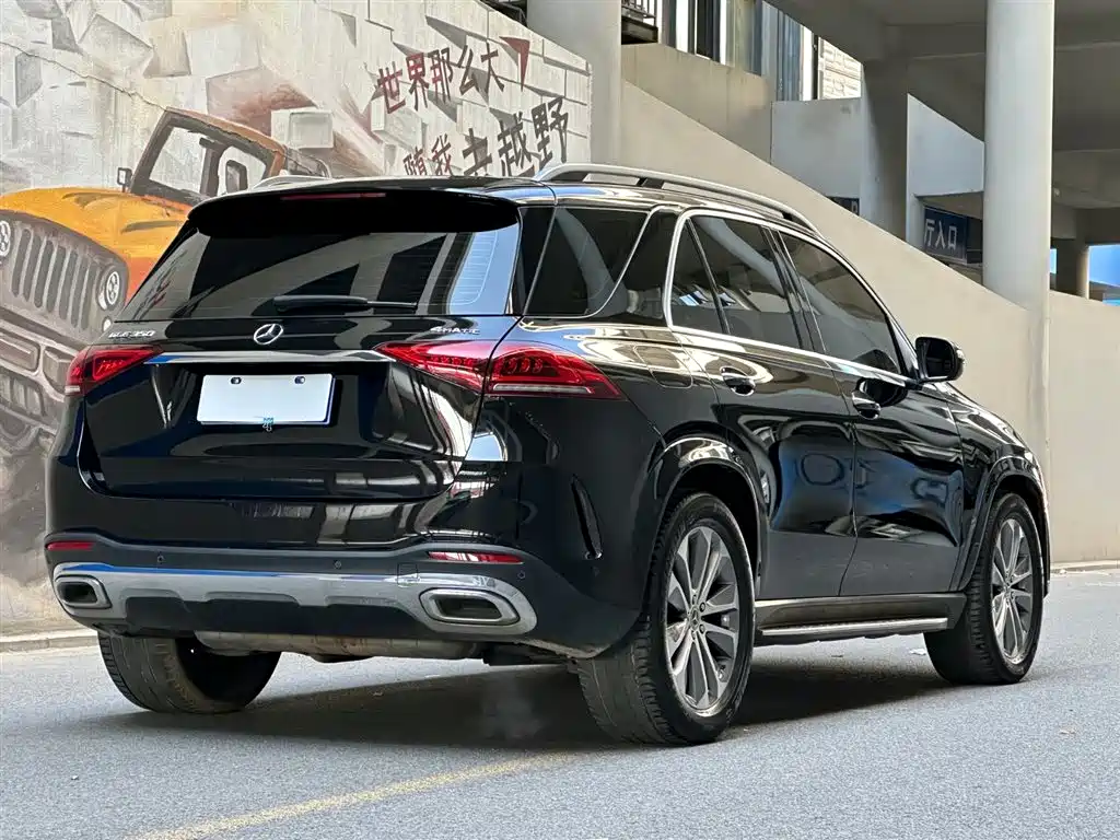 Mercedes-Benz GLE 2022 GLE 350 4MATIC Fashion фото 5