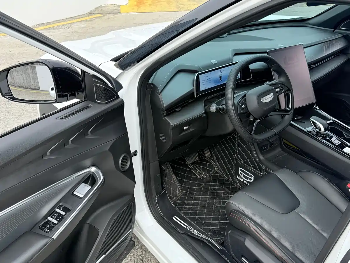 GEELY AUTOMOBILE BOYUE