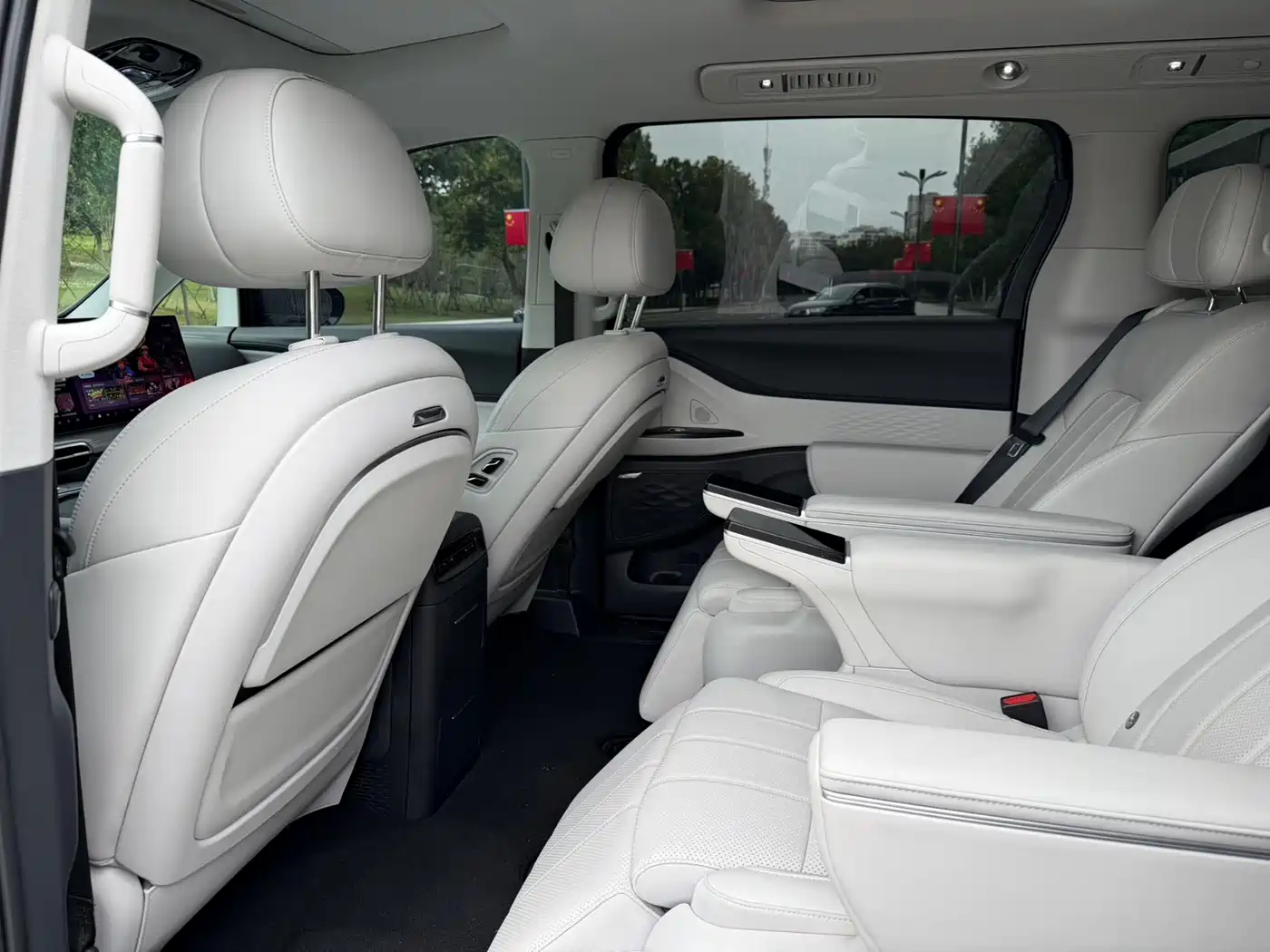 Voyah Dreamer 2026 2025 PHEV AWD Excellent Kunpeng Edition
