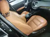 Photo 25 - Cadillac XT4
