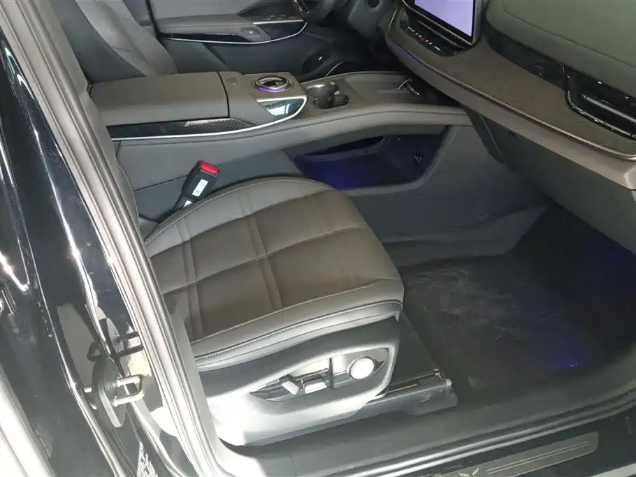 Hongqi HONGQI TIANGONG 08