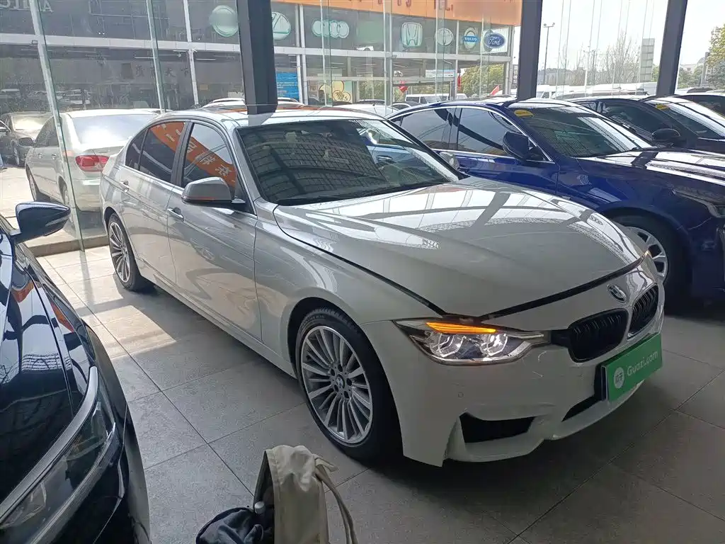 BMW 3 Series 2019 320Li Fashion Type фото 23