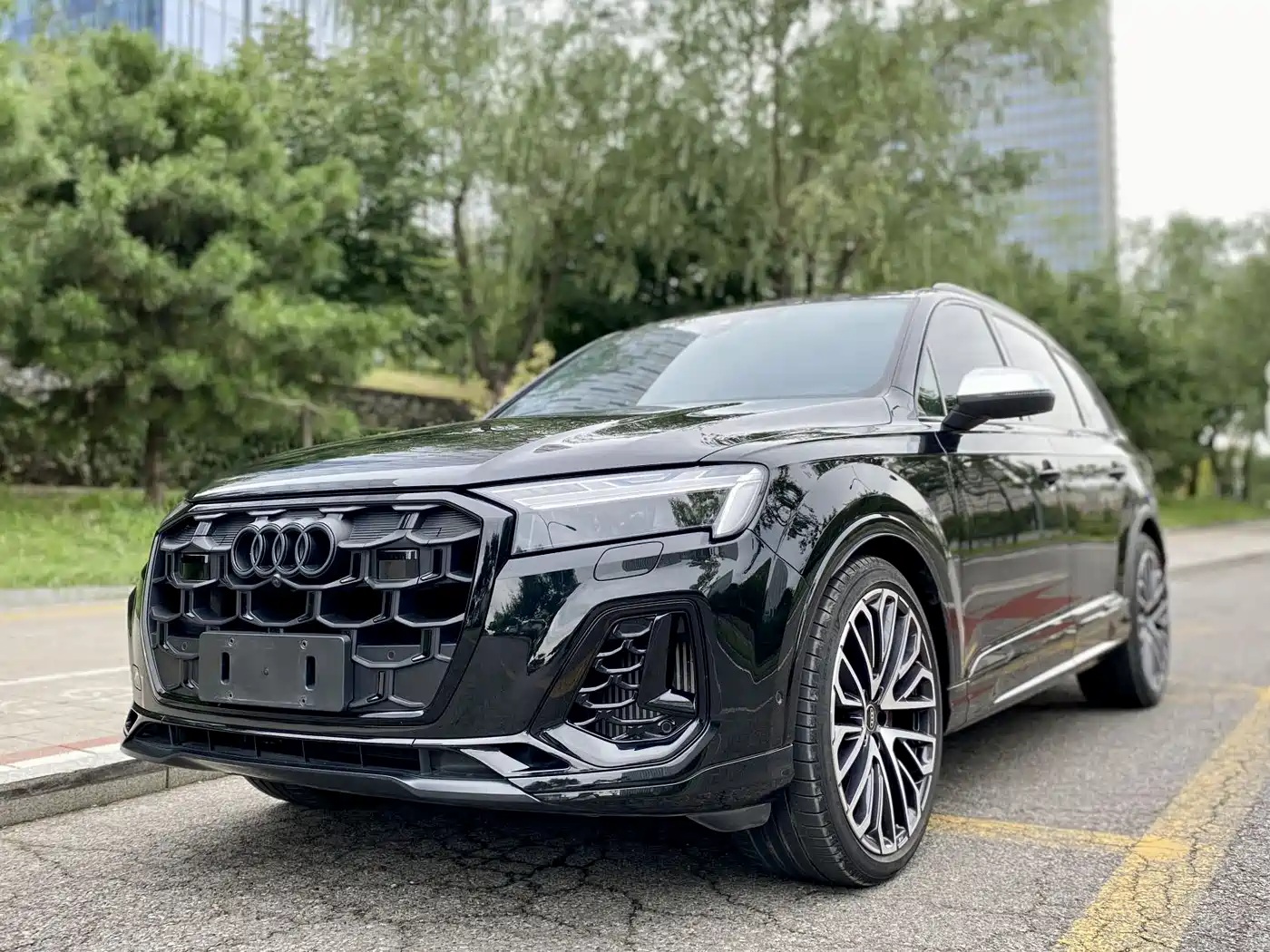 Audi SQ7 2024 4.0 TFSI