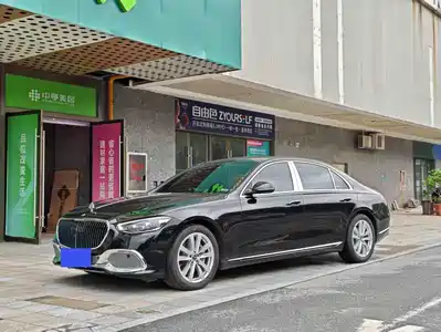 Mercedes-Benz S