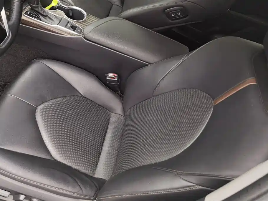 Toyota Camry 2019 2.0G Luxury Edition China VI фото 9