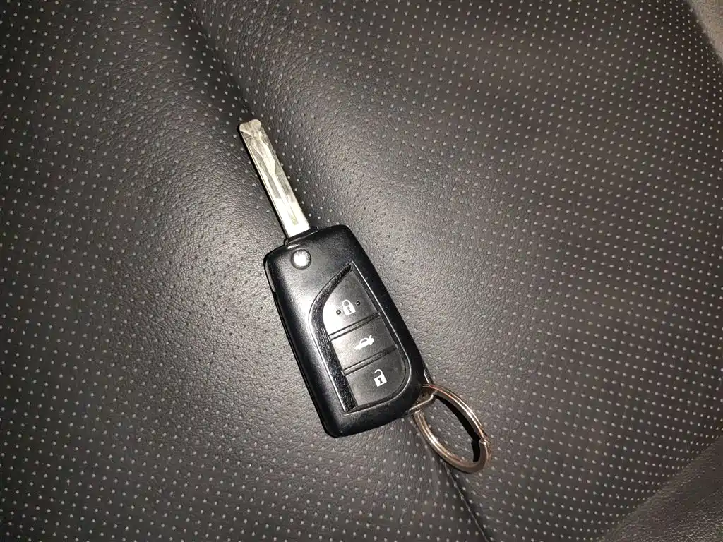 Toyota Camry 2015 Junrui 2.0S Dynamic Edition фото 9