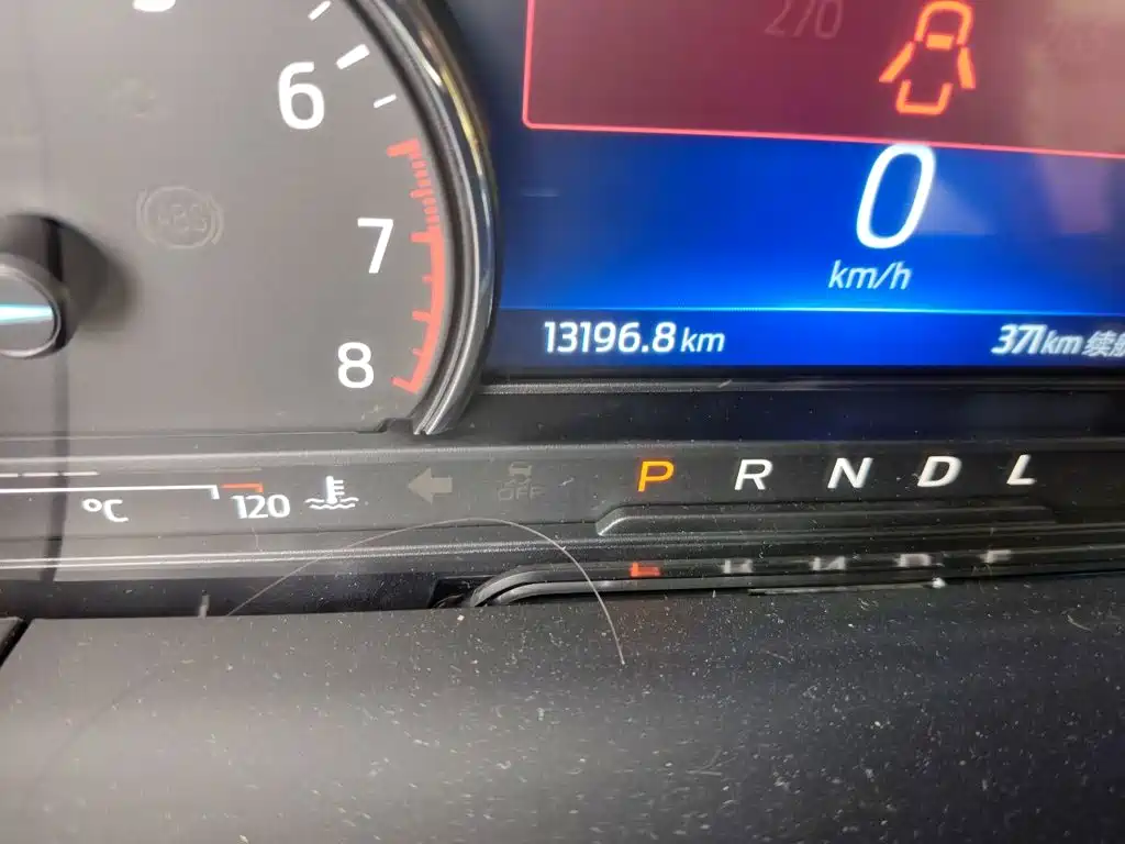 Ford Escape 2025 2024 Model EcoBoost 245 2WD Premium Edition
