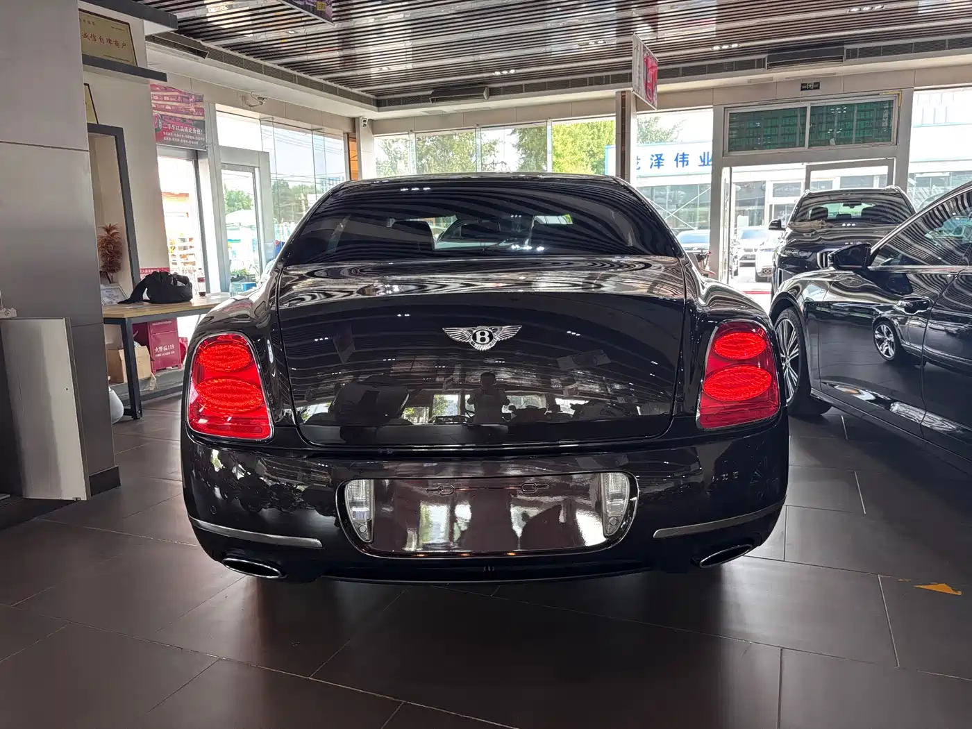 Bentley Flying Spur 2010 2010 6.0T 4-seater Version