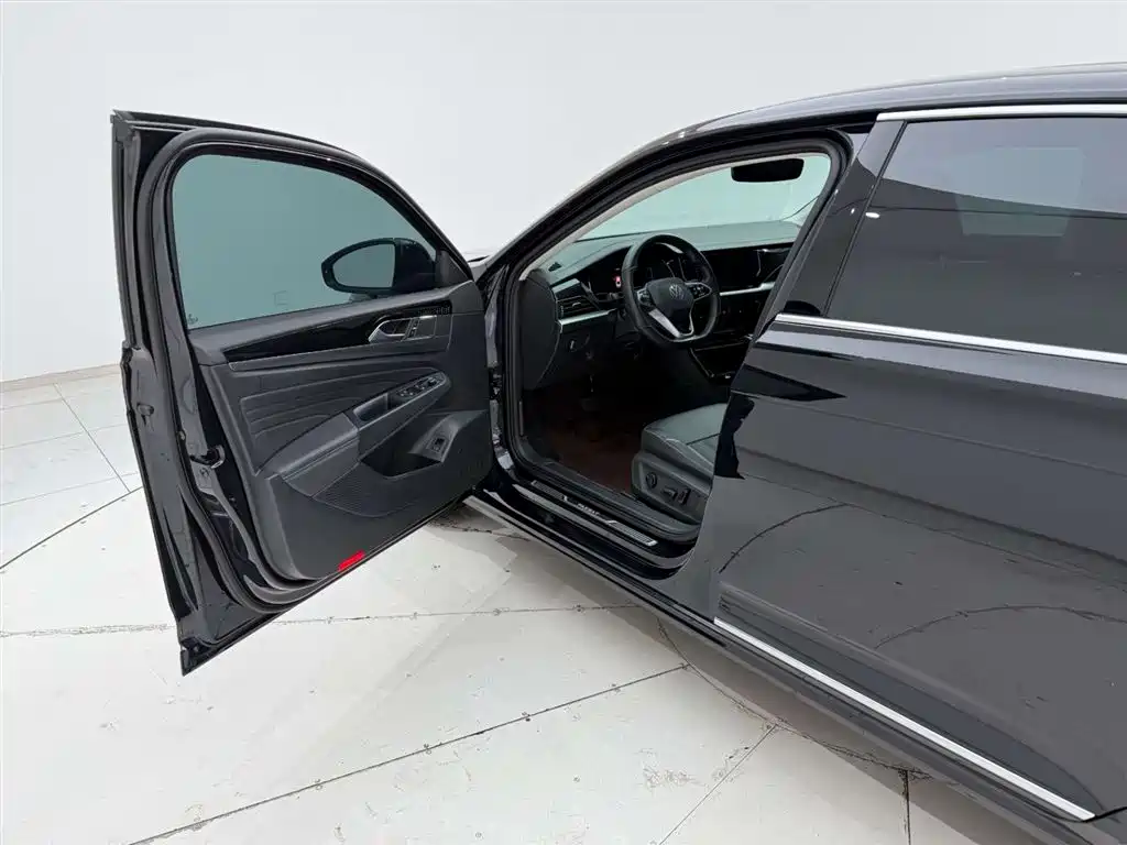 Volkswagen Passat 2023 Facelift 330TSI Elite Edition фото 13