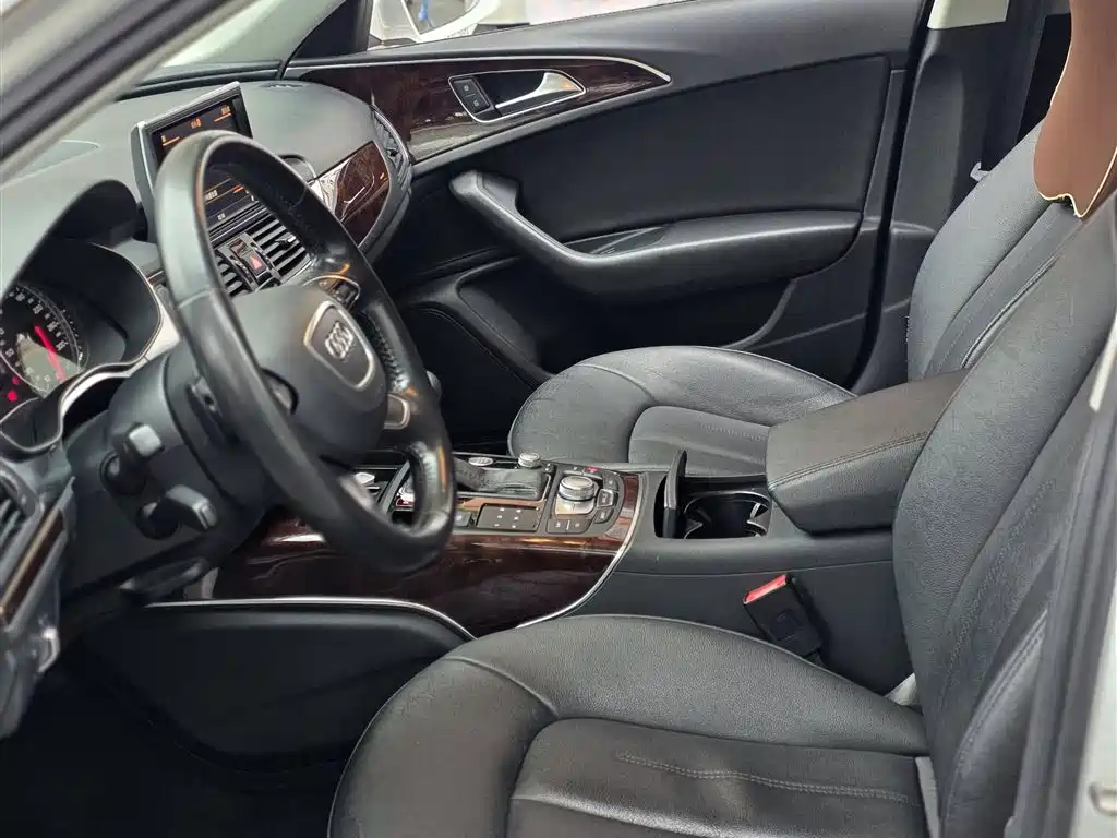 Audi A6L 2014 TFSI Standard фото 12