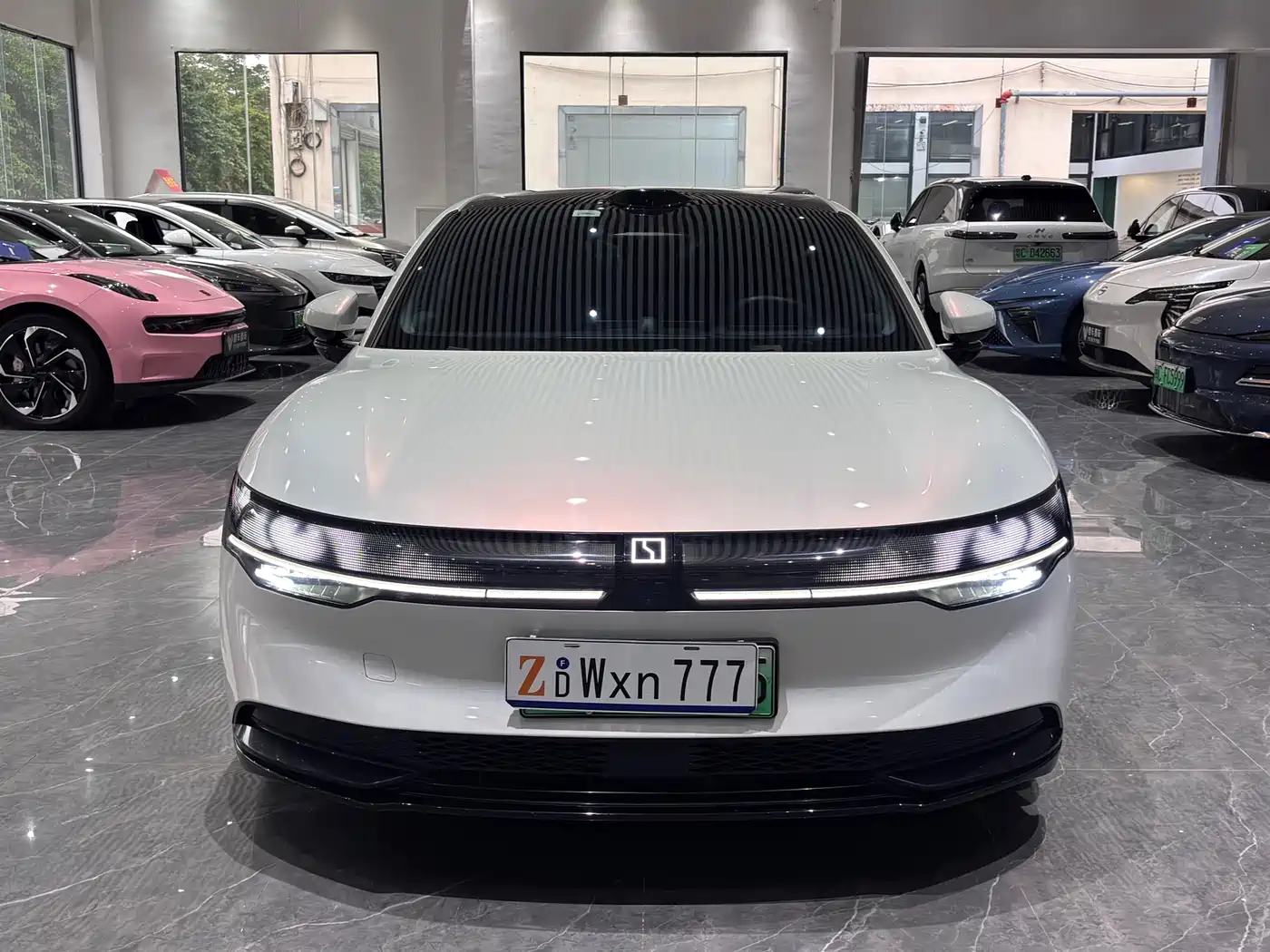 ZEEKR EXTREME KRYPTON 007