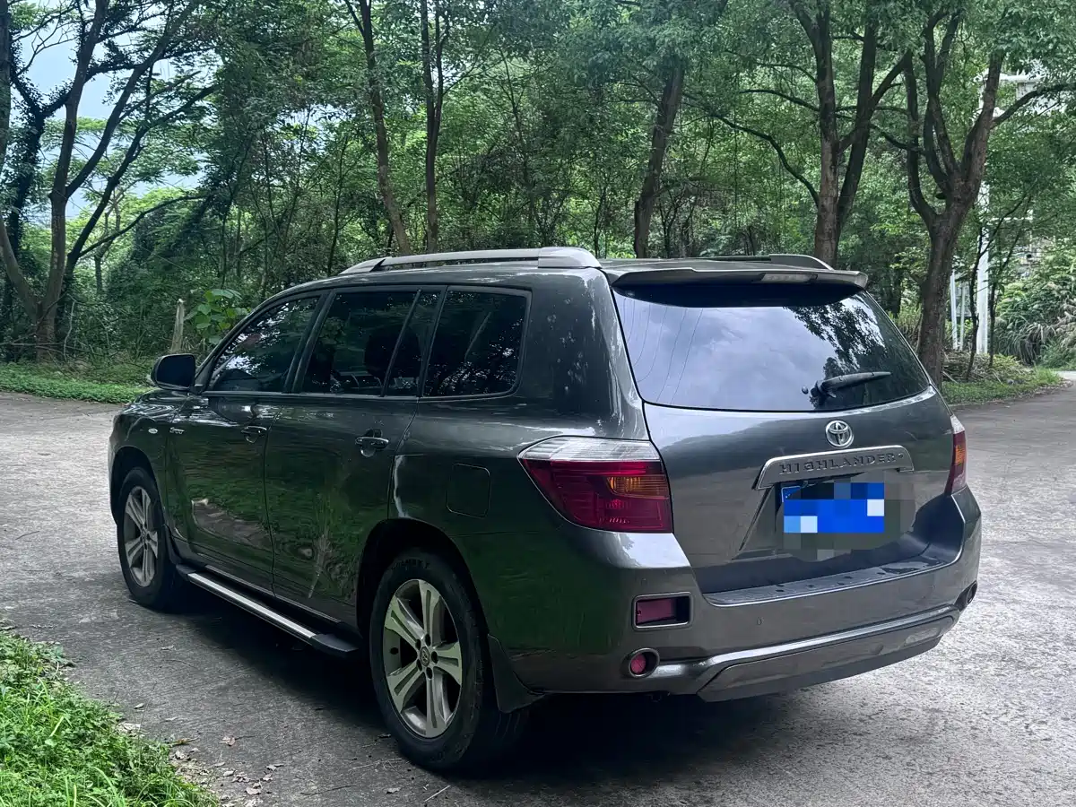 Toyota Highlander 2009 2009 2.7L 2WD 7-seater Luxury Edition