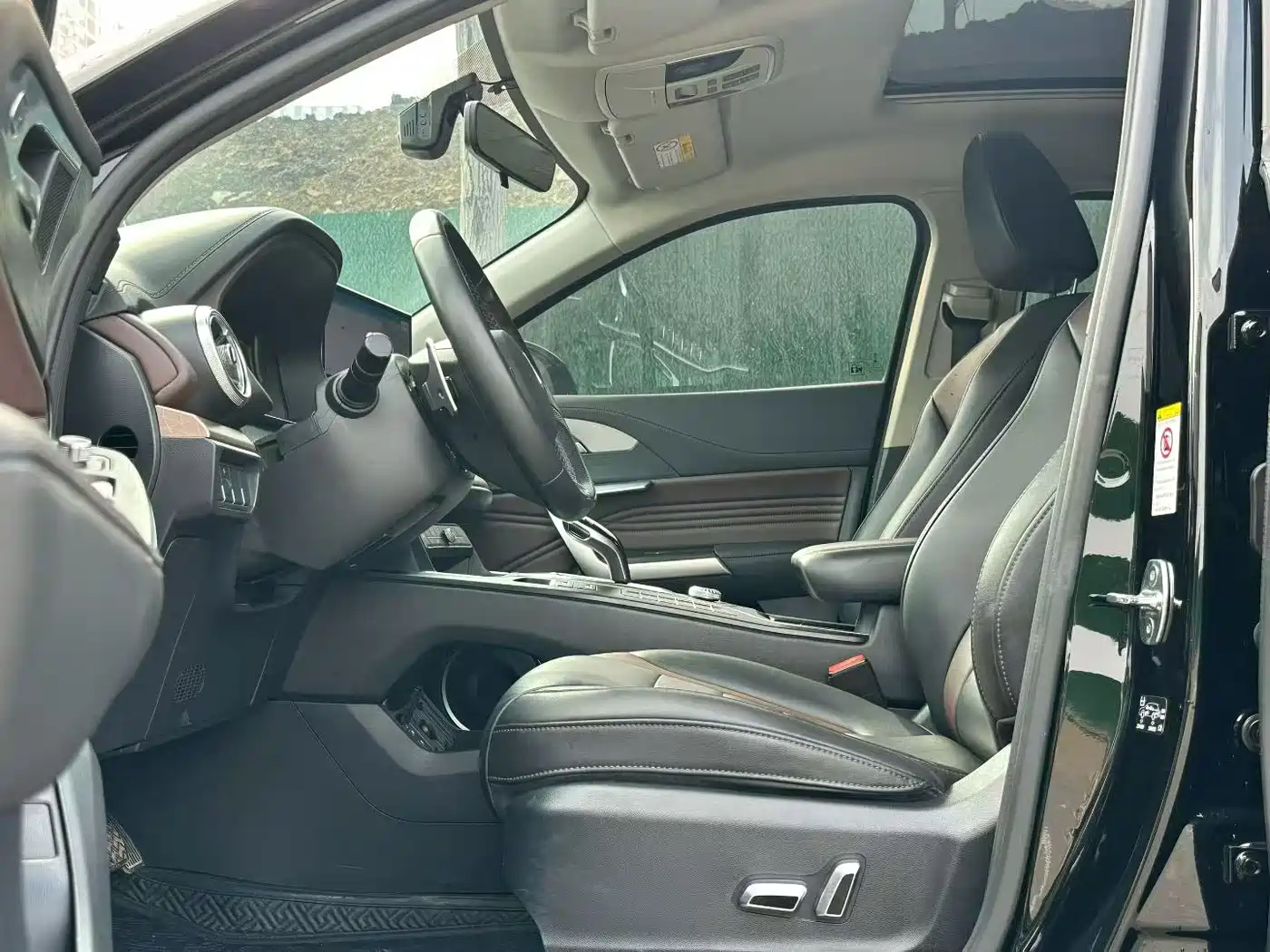 WEI PAI WEI BRAND VV5