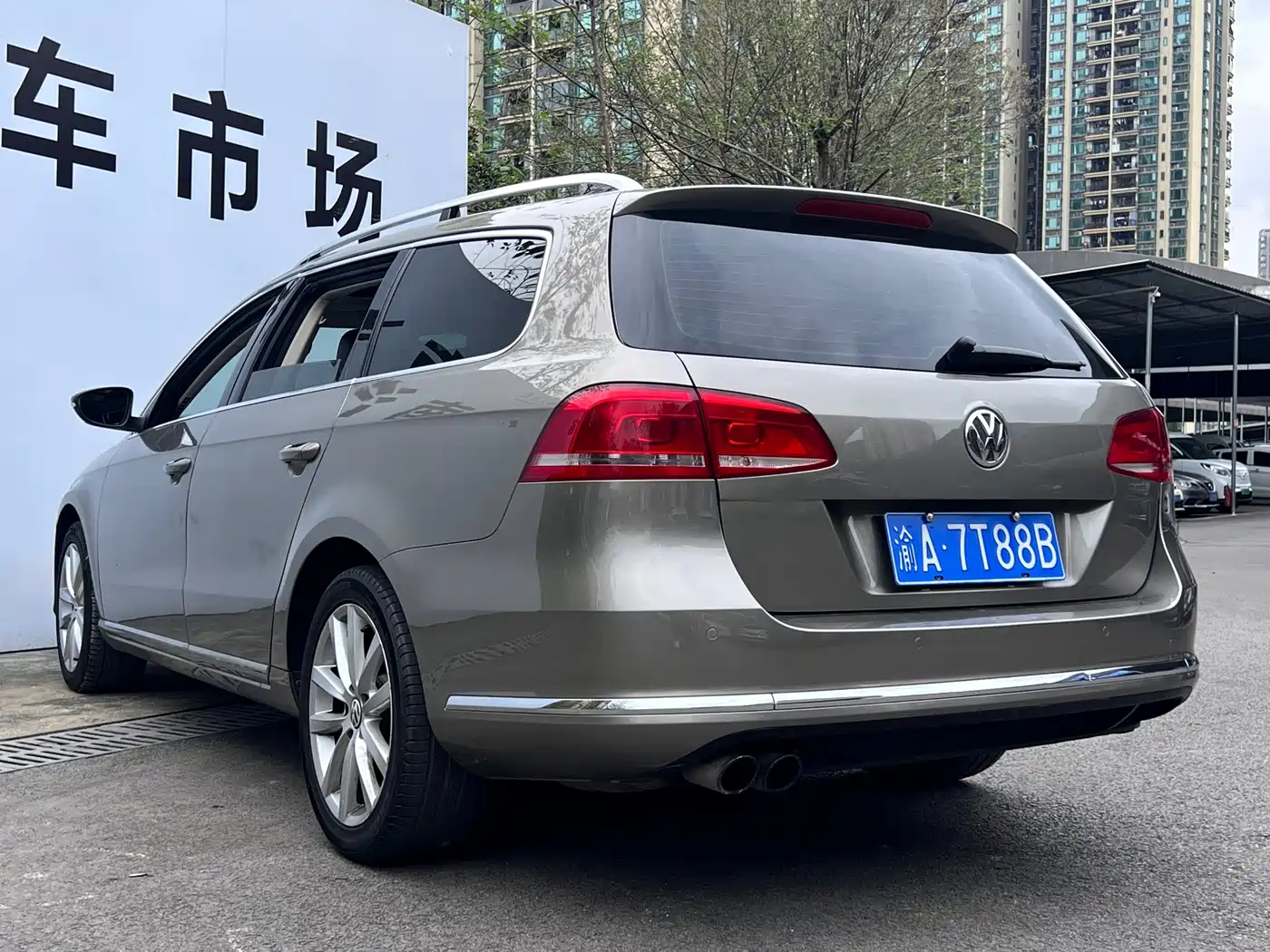 Volkswagen Magotan (Import) 2013 2012 Wagon 2.0TSI Luxury
