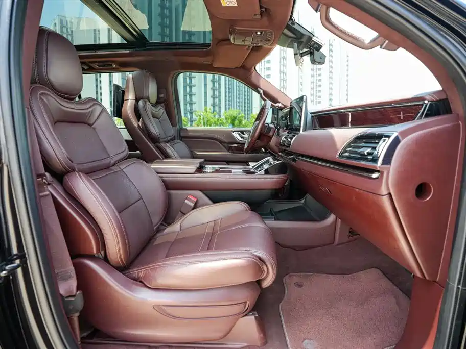 Lincoln Navigator 2022 2020 3.5T Presidential Series