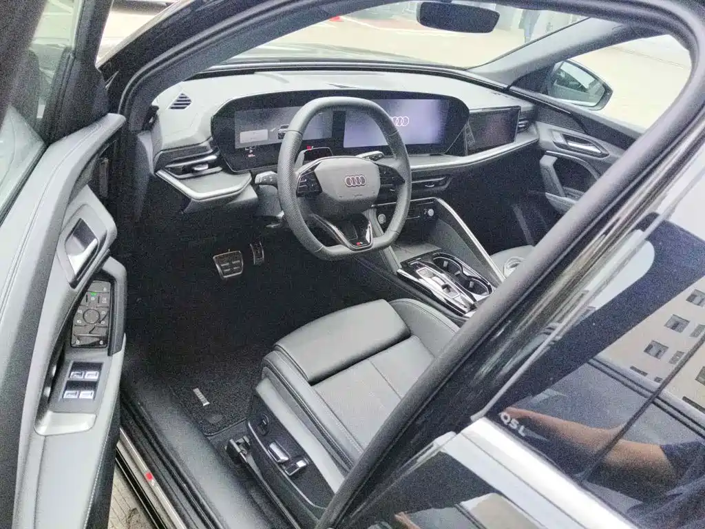 Audi Q5L 2026 2026 Model Base Version