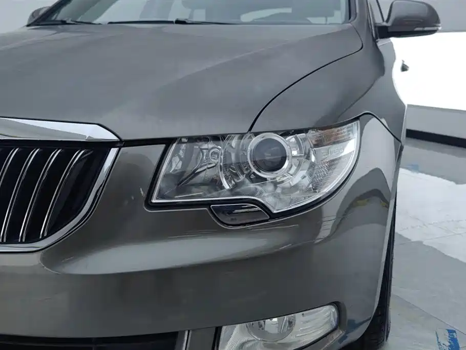 Škoda Superb 2009 1.8TSI Automatic Elegance фото 5