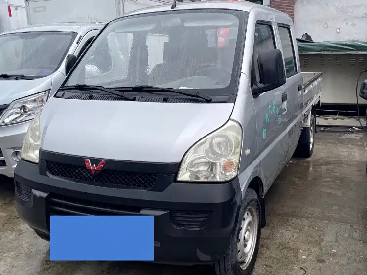 Wuling Motors Wuling Rongguang Mini Truck 2013 2012 1.2L Double Cab Basic LAQ
