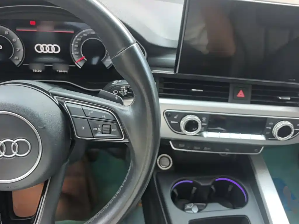 Audi A4 (Import) 2021 2021 Avant Pioneer 40 TFSI Fashion Dynamic