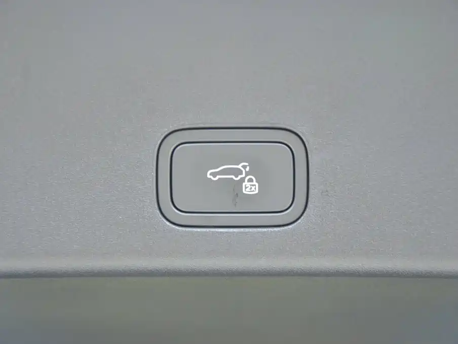 Li Auto i6 2026 2025 4WD Base Model