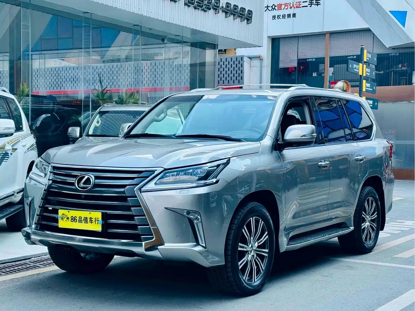 Lexus LX 2019 — пригон из Китая