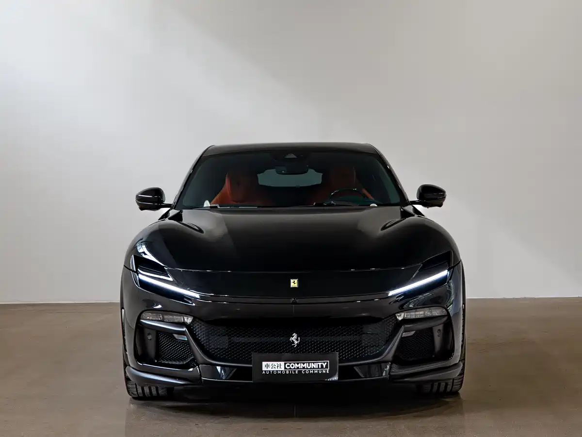Ferrari Purosangue 2024 2023 6.5L V12
