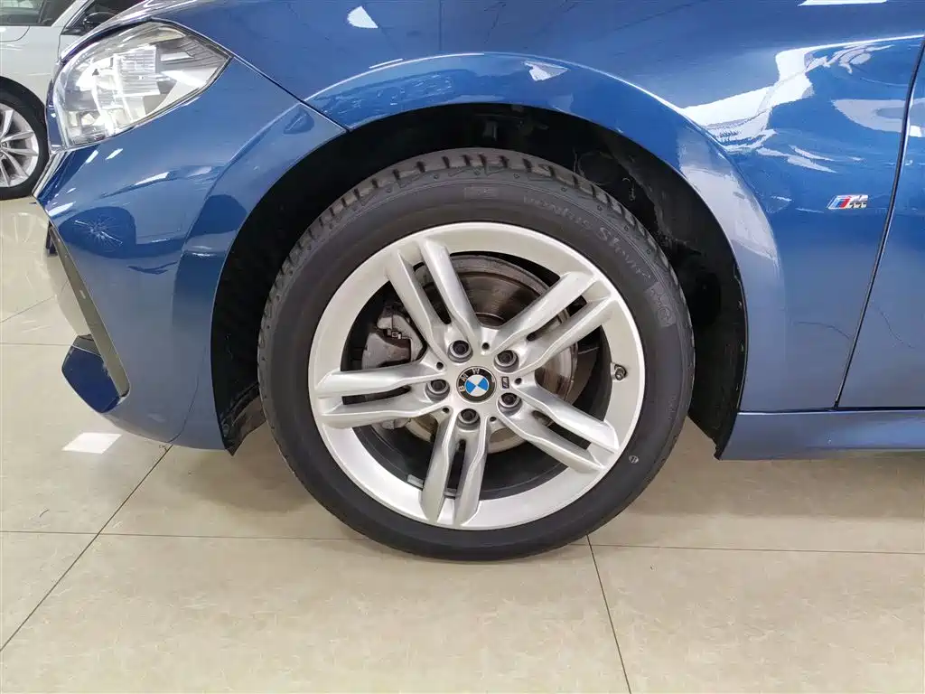 BMW 1 Series 2021 Facelift 120i M Sport Shadow Edition фото 23