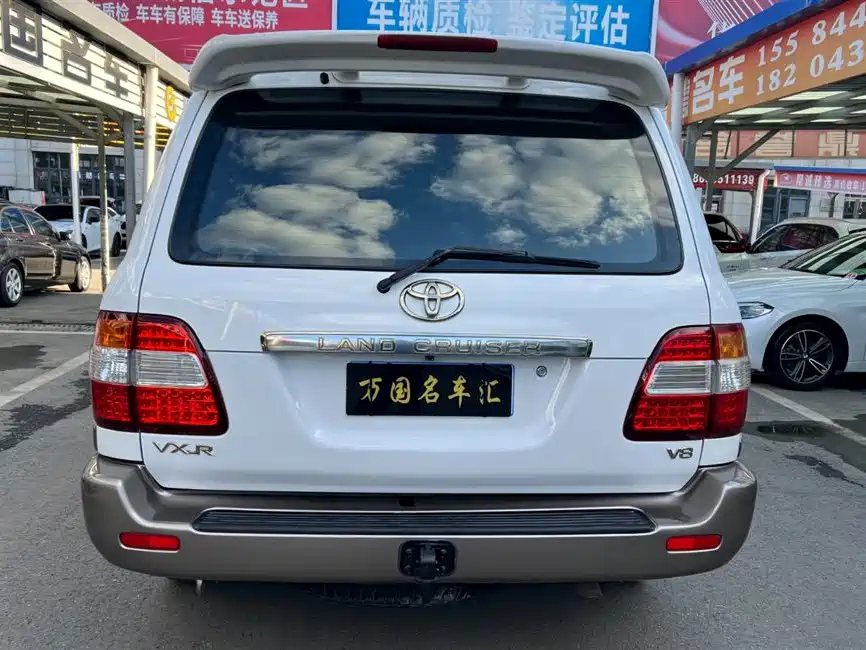 Toyota Land Cruiser (Import) фото 4
