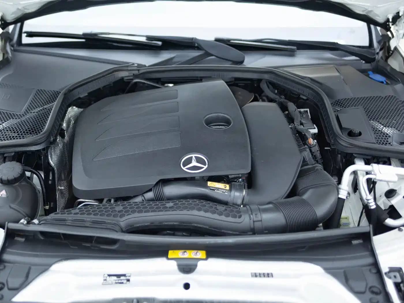 Mercedes-Benz C-Class 2020 Facelift C 200 L Dynamic Sport фото 14