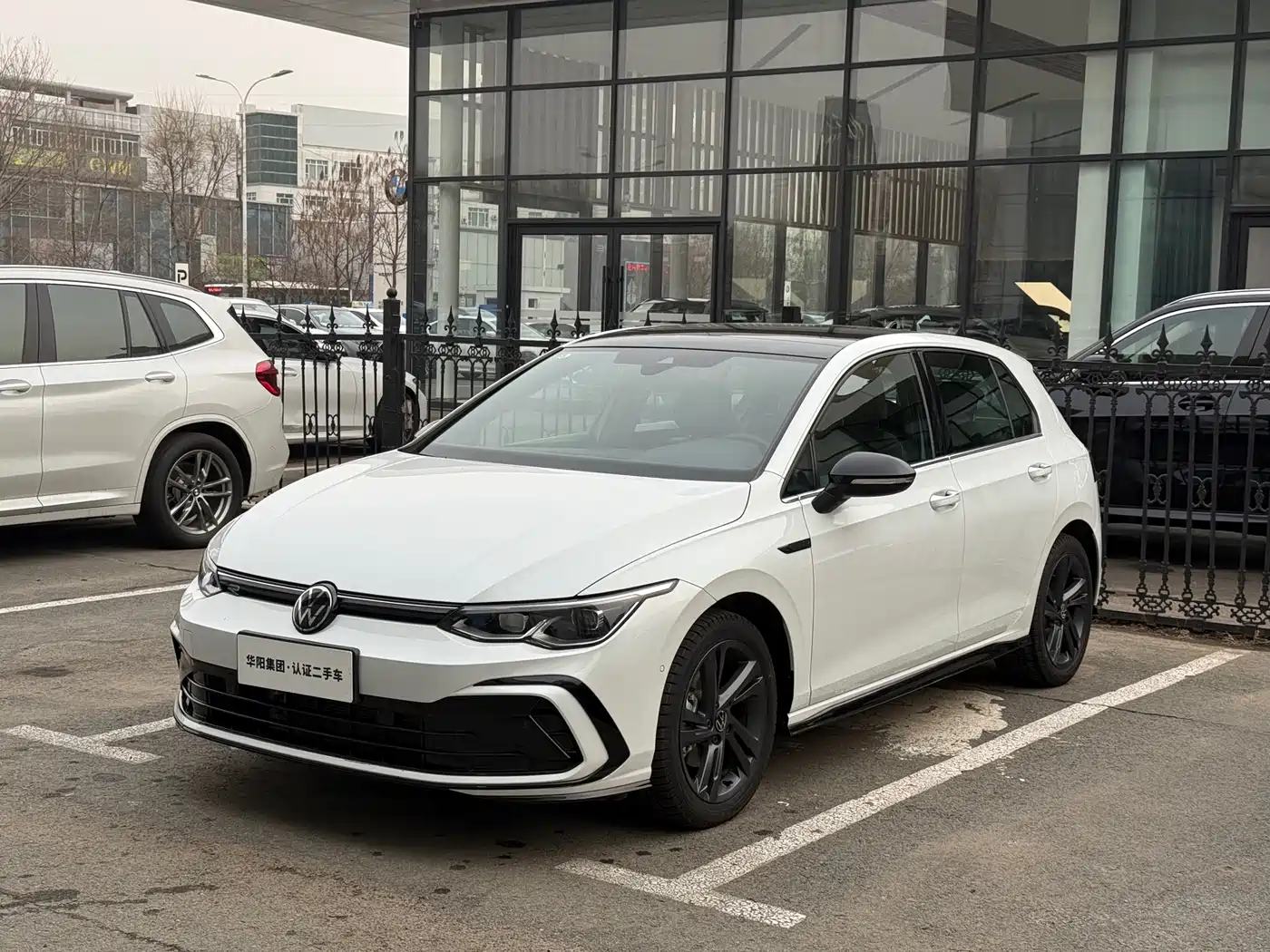 Volkswagen Golf 2025 2024 280TSI DSG R-Line 50th Anniversary Edition