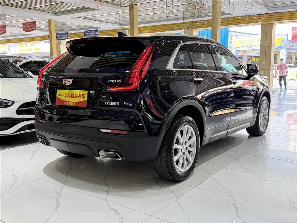 Cadillac XT4 2020 28T 2WD Technology фото 6