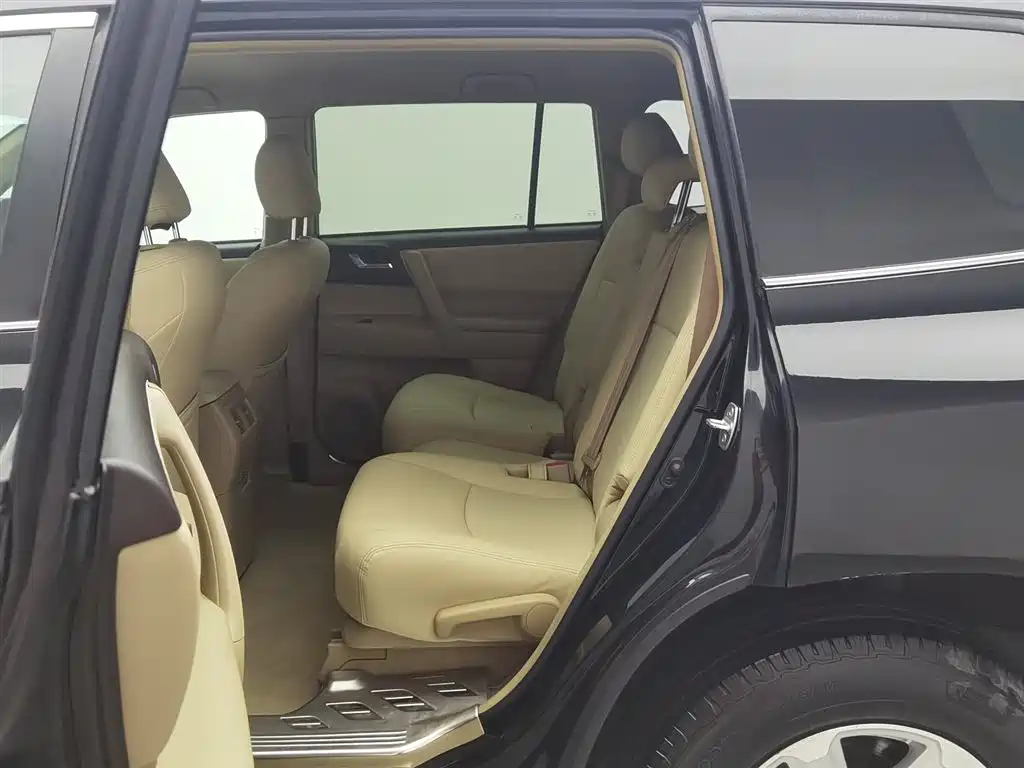 Toyota Highlander 2012 2.7L 2WD 5-seater Elite Edition фото 15