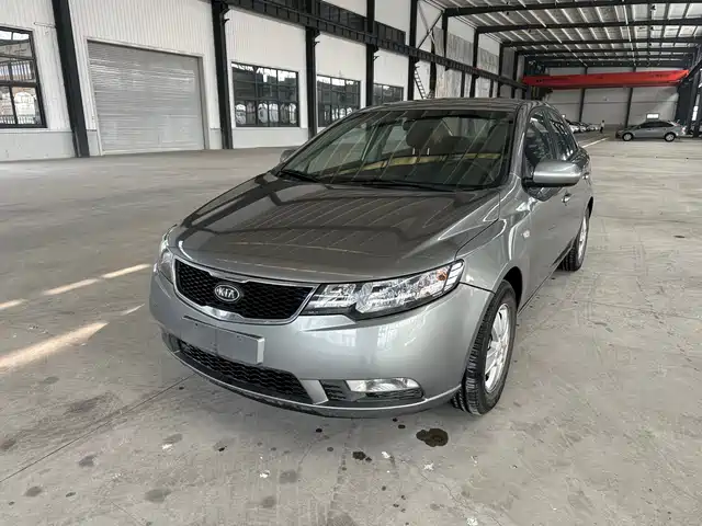  Kia Forte 2011 Model 1.6L MT GL