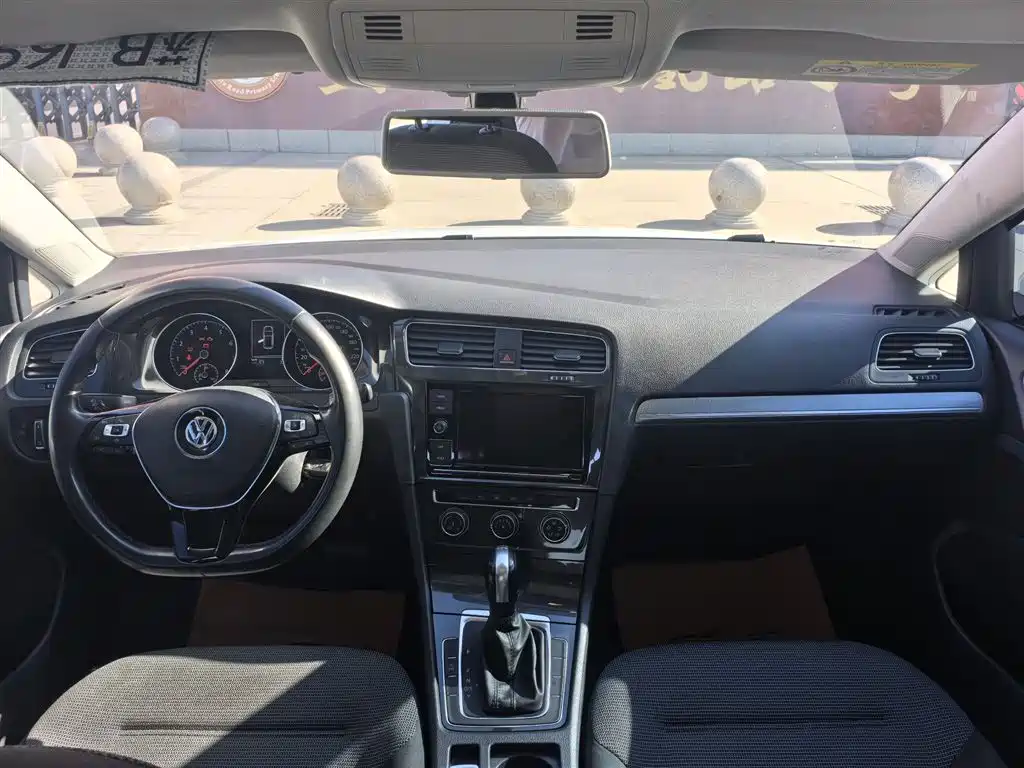 Volkswagen Golf 2019 280TSI DSG Comfort China VI фото 8