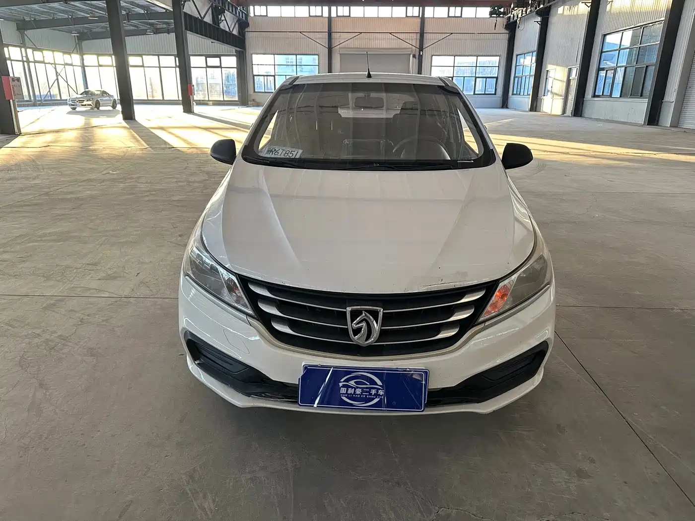 Фото 2 - Baojun 310
