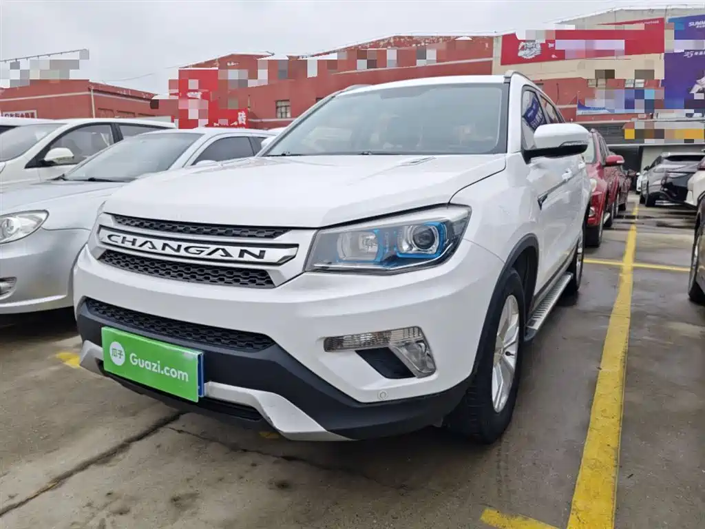 Фото 1 - Changan CS75
