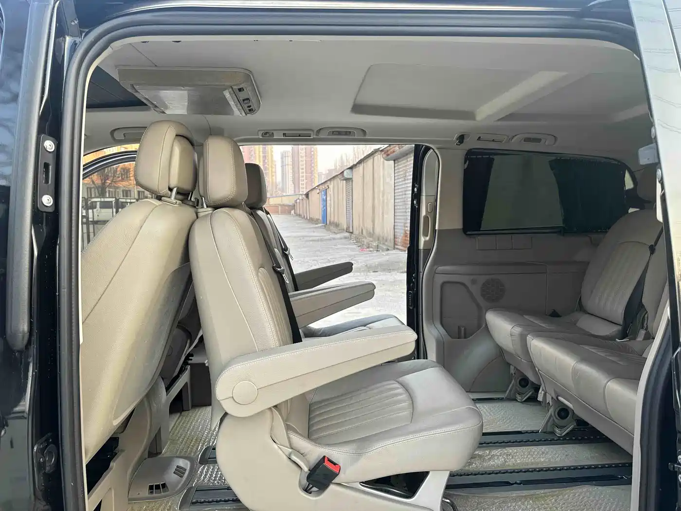 Mercedes-Benz Viano 2013 3.0L Comfort Edition фото 6
