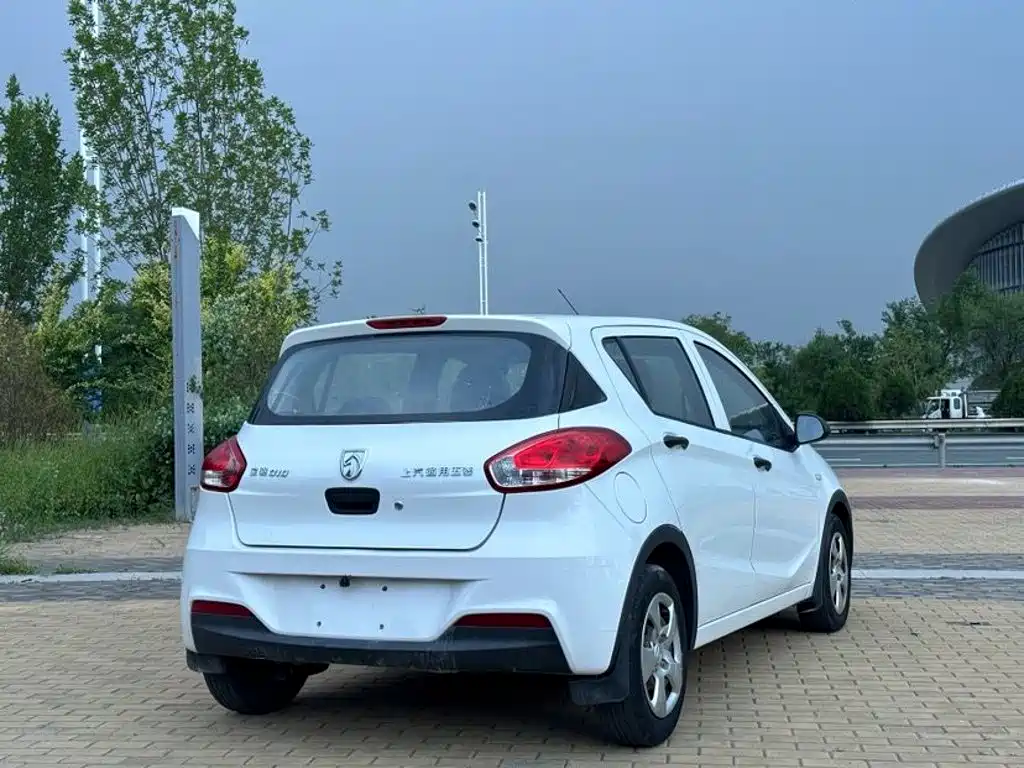 Baojun 310 2016 2016 1.2L Manual Value Edition