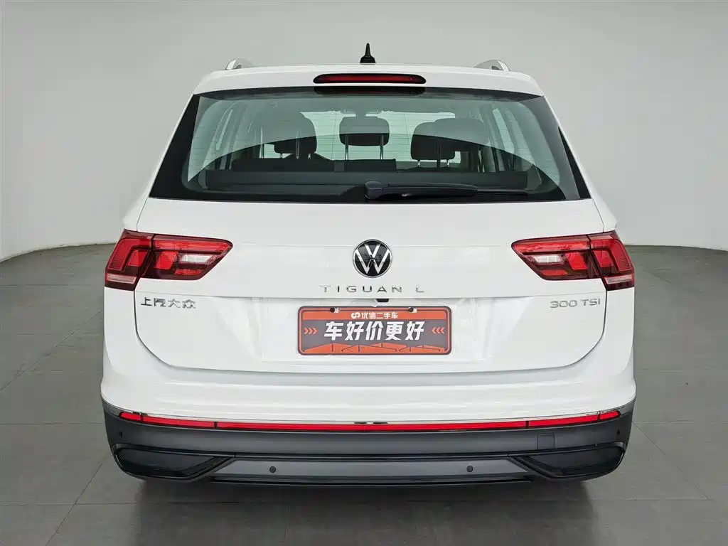 Volkswagen Tiguan L 2024 300TSI Auto 2WD Smart Edition фото 4