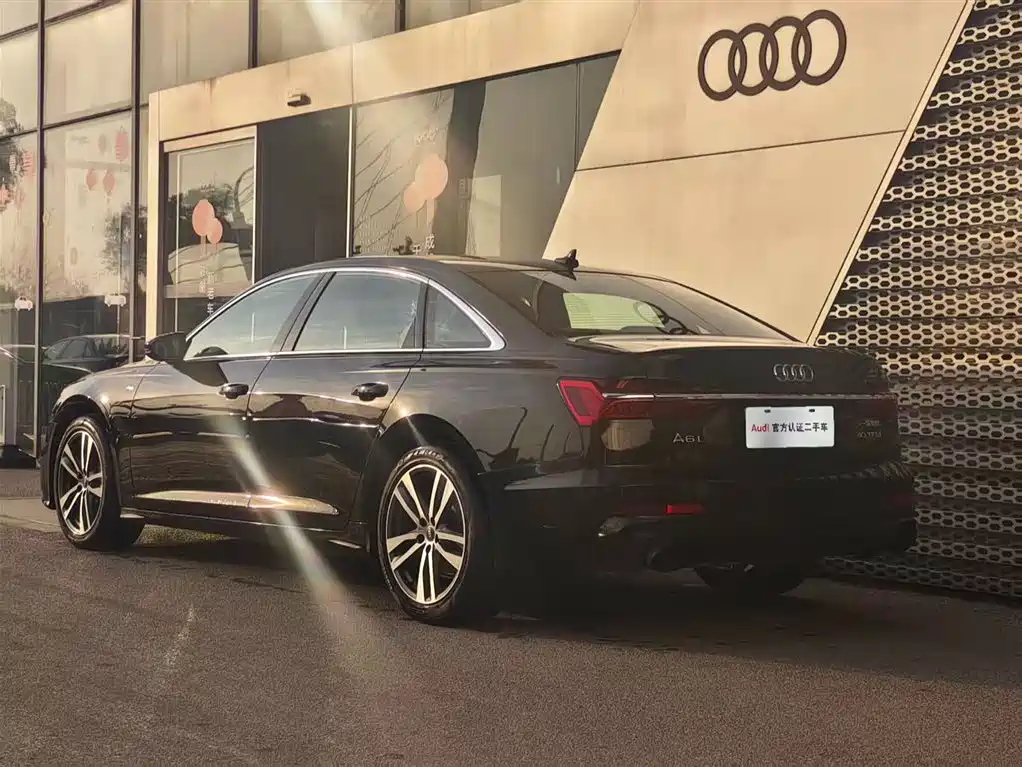 Audi A6L 2024 40 TFSI Luxury Dynamic фото 4