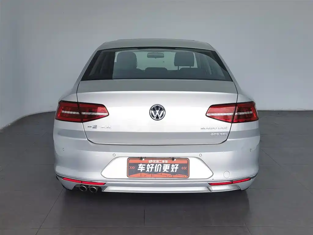 Volkswagen Magotan 2017 330TSI DSG Leading фото 4