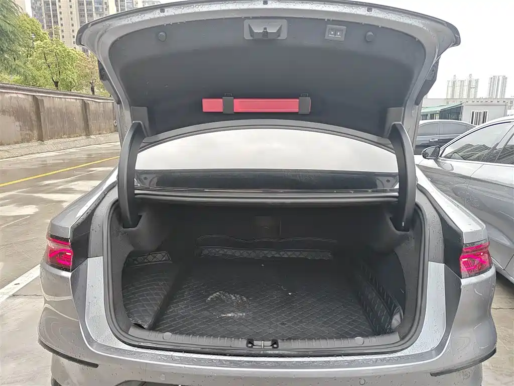 BYD Han 2023 EV Champion Edition 605KM FWD Premium фото 15